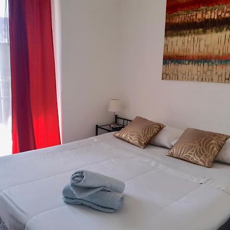 San Cristobal Rooms Сантяго Екстериор снимка