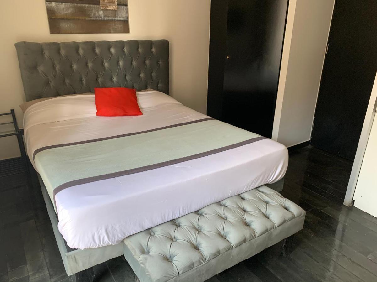 San Cristobal Rooms Сантяго Екстериор снимка